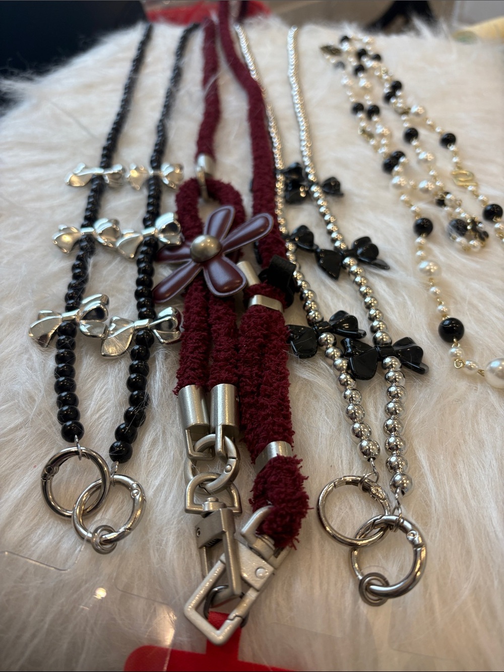 NWT 3 Cell Phone Black,Burgundy,Silver Crossbody Strap Chains& 1 Necklace Bundle
